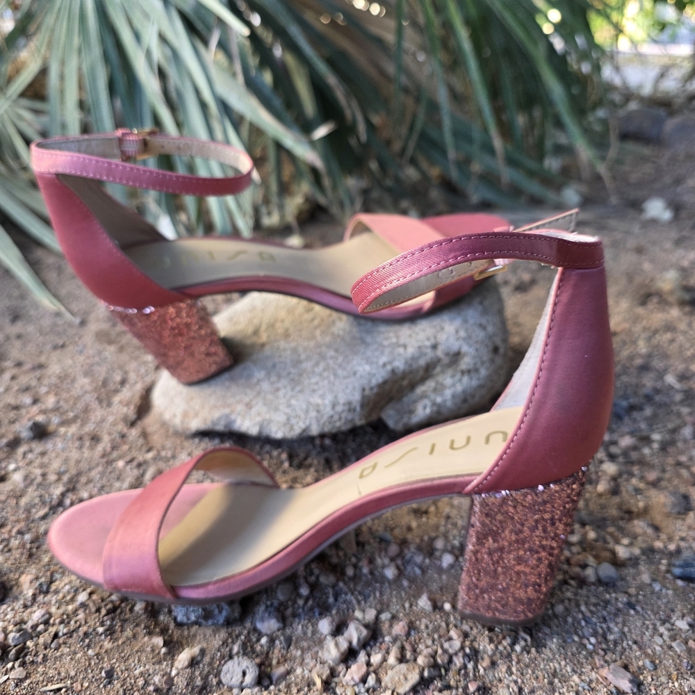 Unisa Pink Satin Glitter Heels Size 6.5 - Picture 3 of 9